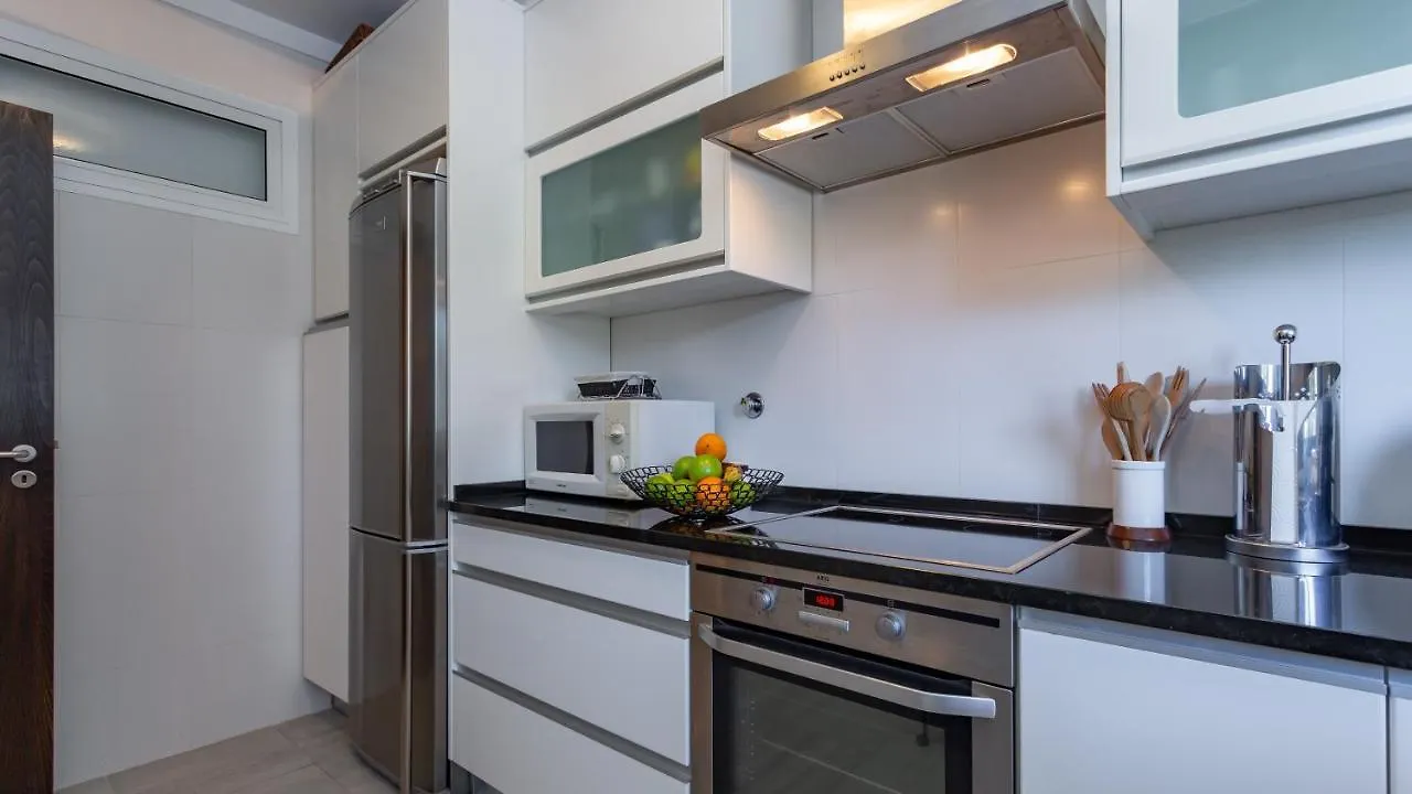 Amazing Flat W/Pool & Garden By Lovelystay Vilamoura
